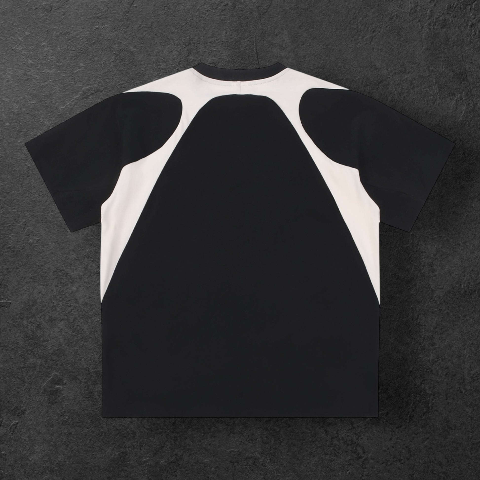MODRN CONTRAST PATTERN TEE